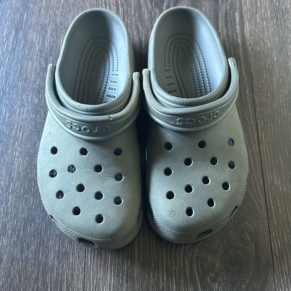 Crocs - Picture 2 of 3